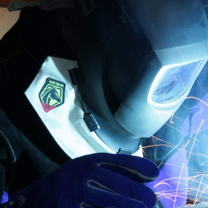 Black Stallion (AH2140-NS 7 oz Flame-Resistant Wrap-Around Helmet Bib, Double Layer, Extended Front Coverage, Reduces Chest Glare, Secure Hold, Fits Most Helmets - Image 5